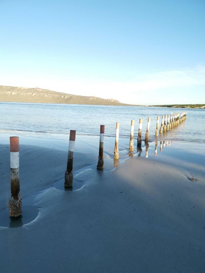 Three Feathers Cottages Langebaan Exterior foto